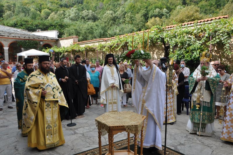 Ἡ Ἑορτή τῆς Ὑψώσεως τοῦ Τιμίου Σταυροῦ στήν Ἱερά Μονή Εἰκοσιφοινίσσης 2020